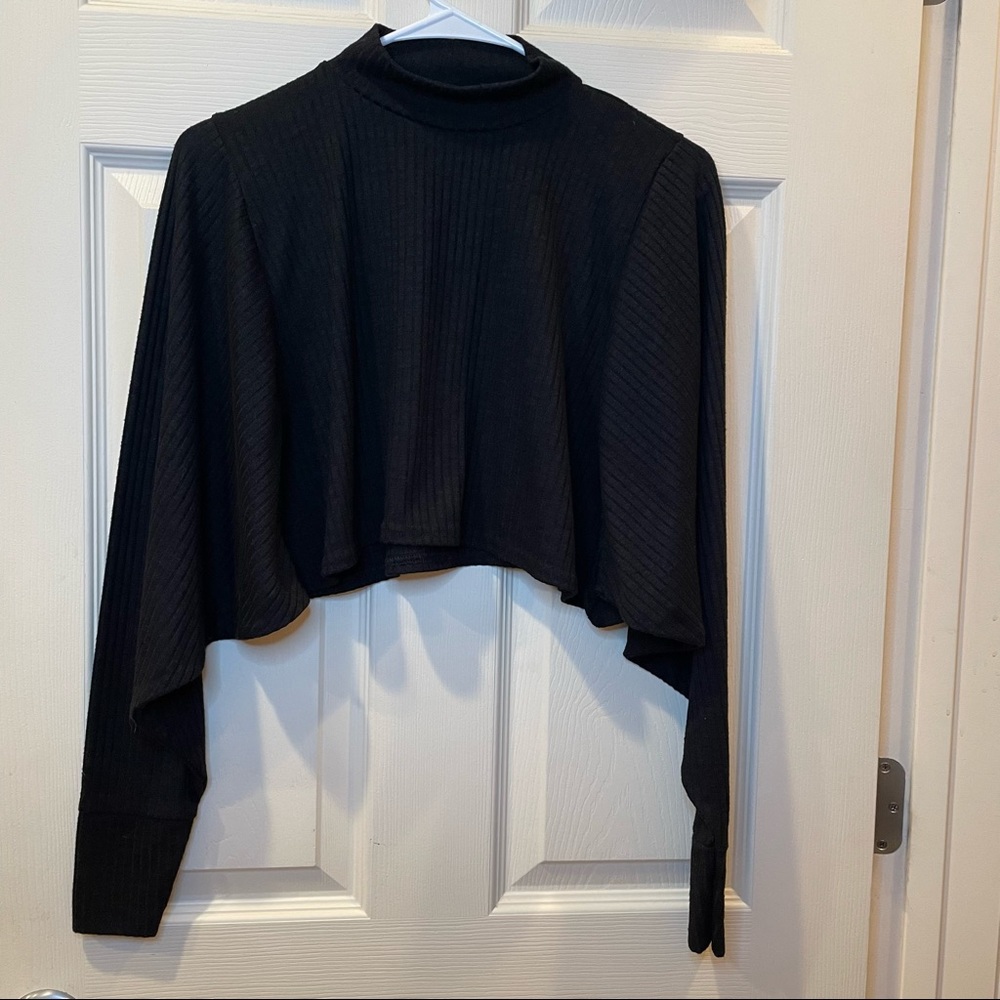Black Cropped Boohoo Long Sleeve